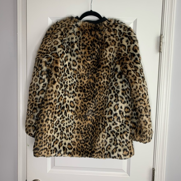 Forever21 Cheetah Print Faux Fur Coat - Picture 3 of 9
